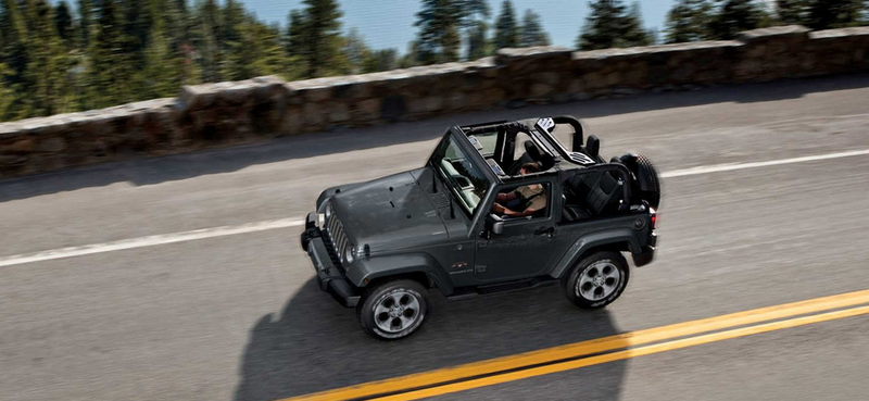 Illustration for article titled What The New Ford Bronco Has To Do To Compete With The Jeep Wrangler